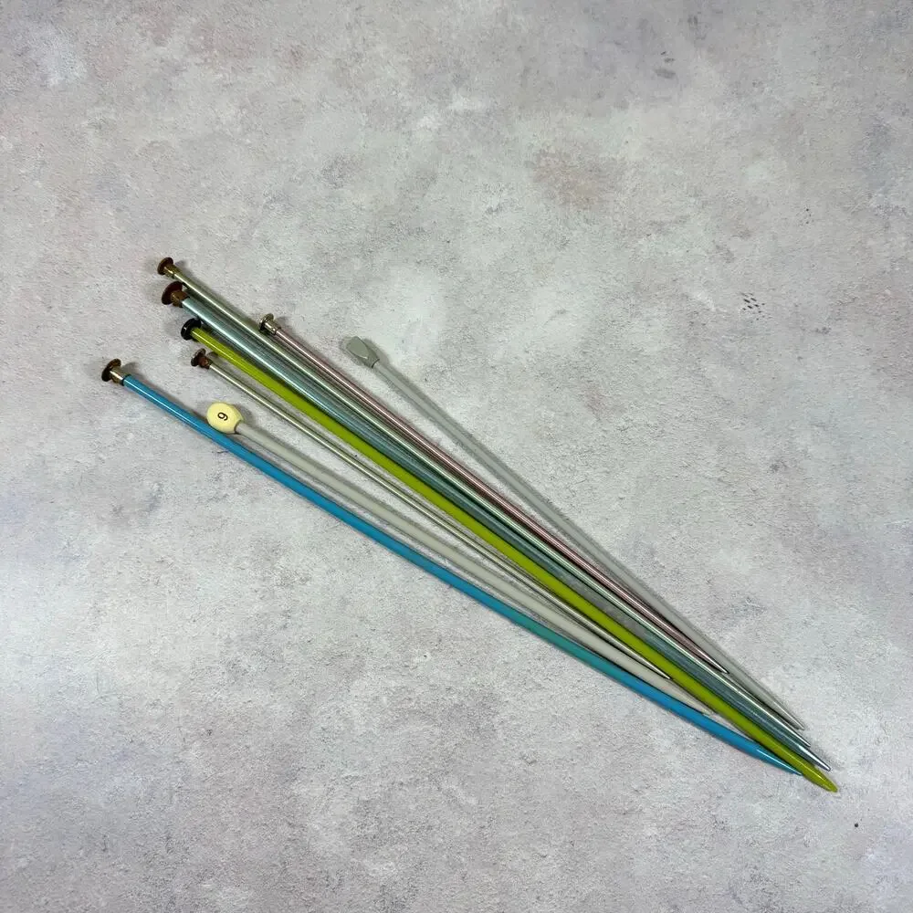 Lot of Knitting Needles Various Sizes 18 Pairs 10 Singles Bates Boye Aluminum